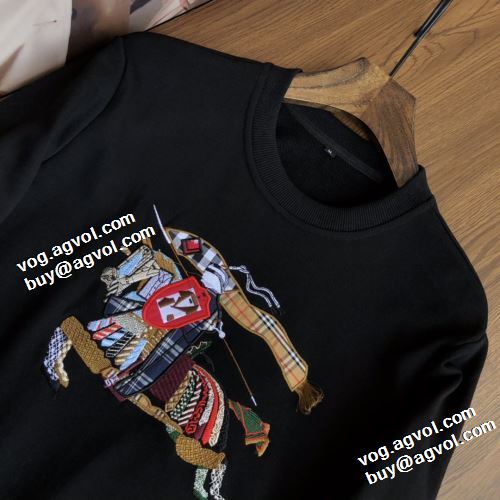 一番人気の新作はこれ 2色可選 プルオーバーパーカー 2022新作 バーバリー BURBERRY バーバリーブランド コピー 幅広いジャンル リブ付