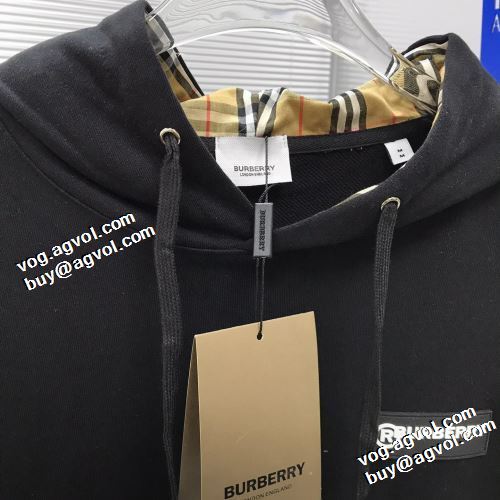 首胸ロゴ 2021秋冬 バーバリーコピー 優しい色合い バーバリー BURBERRY パーカー 2色可選 おしゃれさ抜群パーカ