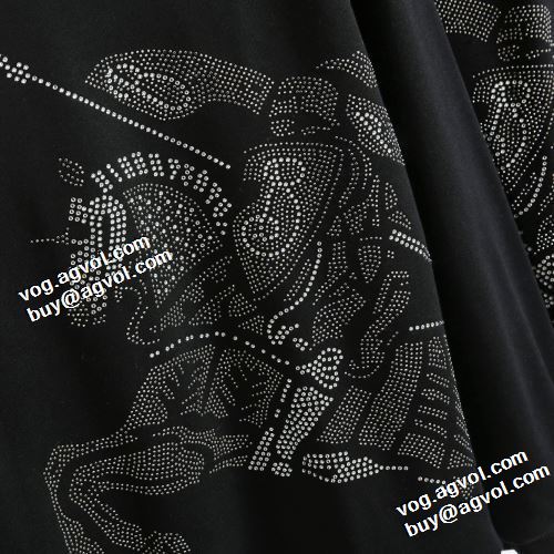 2021秋冬 バーバリー BURBERRY リブ付 バーバリーコピー おしゃれさ抜群パーカ プルオーバーパーカー 個性的なデザ