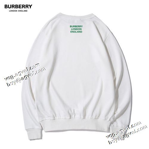 2021秋冬 バーバリー BURBERRY 2色可選 オシャレロゴパーカー プルオーバーパーカー 程よい厚み バーバリースーパーコピー 激安 上品上質