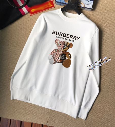 バーバリースーパーコピー 海外セレブ愛用 プリントパーカ 2色可選 プルオーバーパーカー BURBERRY 2022新作 男女兼用パーカー スタイリッシュ