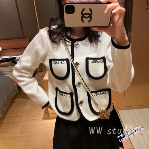 ブランド コピーCH 優美なお出かけスタイル 2色可選 ブランド 偽物 通販 ジャケット 2021秋冬 ハーフコート 高級感漂わせる