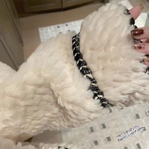 ジャケット 優しい色合い 人目を惹くデザイン スーパーコピー 代引 綺麗に決まるフォルム！2022早春 ブランド コピーCH