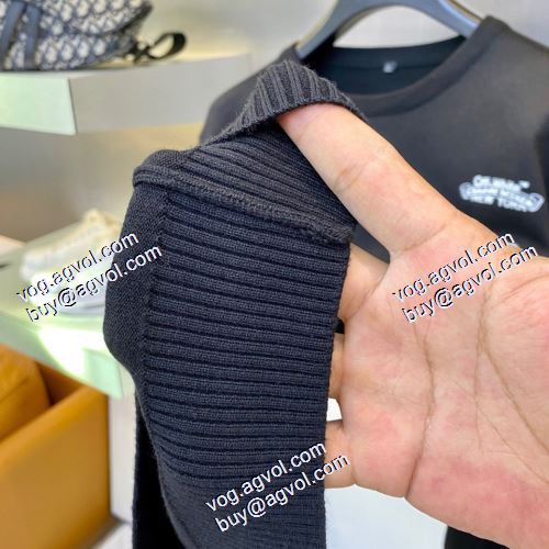 飽きのこないデザイン 2021秋冬 クロムハーツコピーブランド クロムハーツ CHROME HEARTS セーター 個性的 シンプルなデザイン