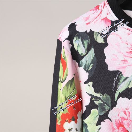 魅力ファッション 2021秋冬 ドルチェ＆ガッバーナ ブランド 偽物 通販 Dolce&Gabbana プルオーバーパーカー オリジナルプリント