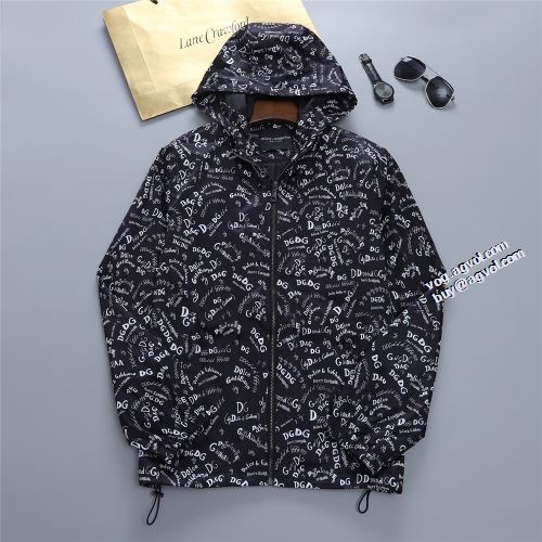 楽に着用出来る 2021秋冬 ドルチェ＆ガッバーナ Dolce&Gabbana ブルゾン ドルチェ&ガッバーナスーパーコピー 激安 一番人気の新作はこれ 花プリントデザインジャケット