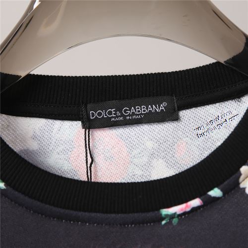 総柄 定番のアイテム 2021秋冬 ドルチェ&ガッバーナ偽物ブランド ドルチェ＆ガッバーナ Dolce&Gabbana プルオーバーパーカー 人目を惹くデザイン