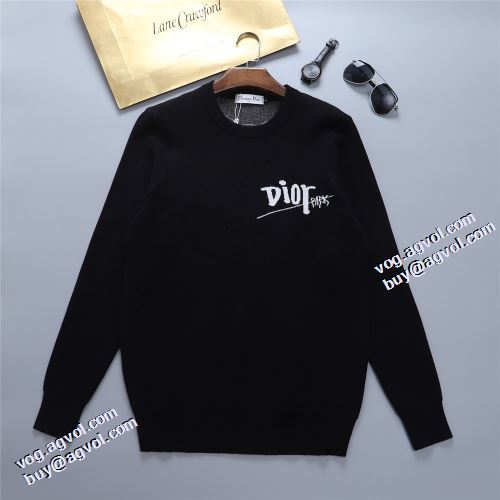 コーデ 知的なムードを演出 2021秋冬 ディオール DIOR ディオールブランドコピー セーター シンプルなデザイン しっかり暖かな感じ