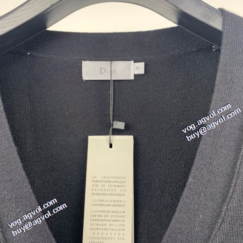 早くも完売している 2021秋冬 ディオールスーパーコピー しっかり暖かな感じ ディオール DIOR セーター 2色可選 秋のお出かけに最適