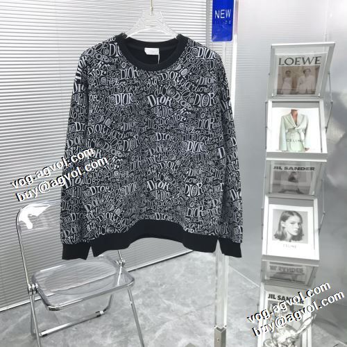 高級感漂わせる シックスタイルに活躍 2021秋冬 ディオール DIOR プルオーバーパーカー ディオールコピー ブランド 適度な厚み 2色可選
