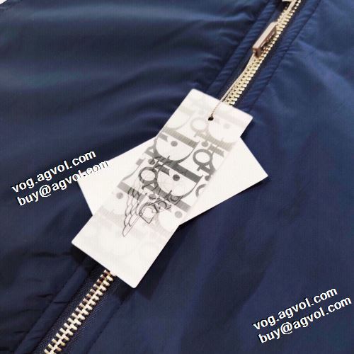ディオール DIOR 楽に着用出来る ジャケット 個性的なデザ プリント柄 ディオールコピー ブランド 軽量ジャケット 2022早春