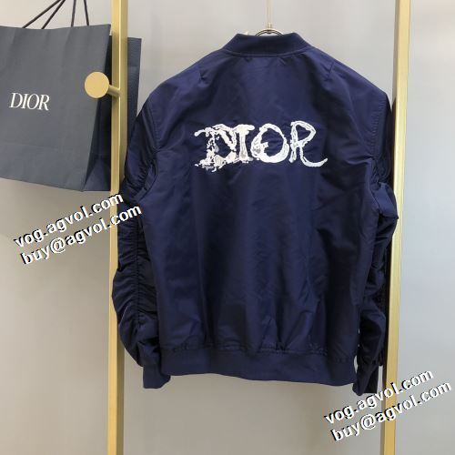 ディオール DIOR シックスタイルに活躍 ブルゾン 適度な厚み ポケット付 2022早春 ゆったりとしたサイズ感 ディオールコピー ブランド