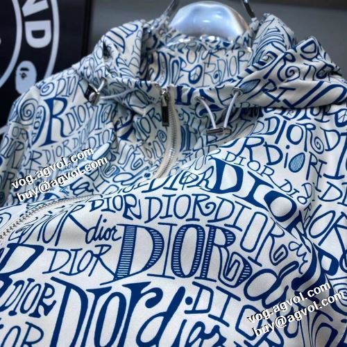 ジャケット 上品な輝きを放つ形 2022新作 ディオールブランド 偽物 通販 ディオール DIOR 軽量ジャケット 花プリントデザインジャケット