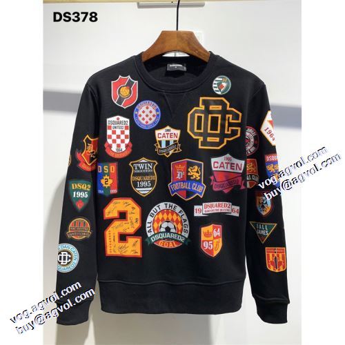 おしゃれさ抜群パーカ ディースクエアード DSQUARED2 2色可選 ディースクエアードコピーブランド 2021秋冬 プルオーバーパーカー 人目を惹くデザイン オリジナルプリント
