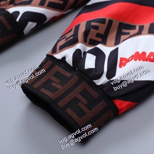 楽に着用出来る 2021秋冬 フェンディ FENDI ブルゾン フェンディブランドコピー 高品質 人気 堪能できるコート