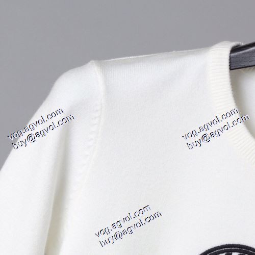 長袖Tシャツ フェンディ FENDIブランド 偽物 通販  2021春夏 上品上質 2色可選 