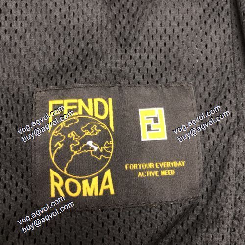大人気アイテム！入手困難 ブルゾン リバーシブル仕様 2021秋冬 フェンディジャケットコピー FENDI偽物ブランド