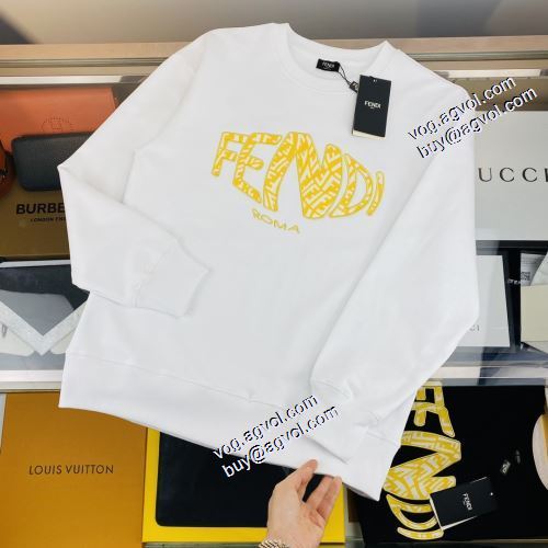 2021秋冬 フェンディプルオーバーパーカー FENDI コピー ブランド 人気 ランキング ロゴパーカー