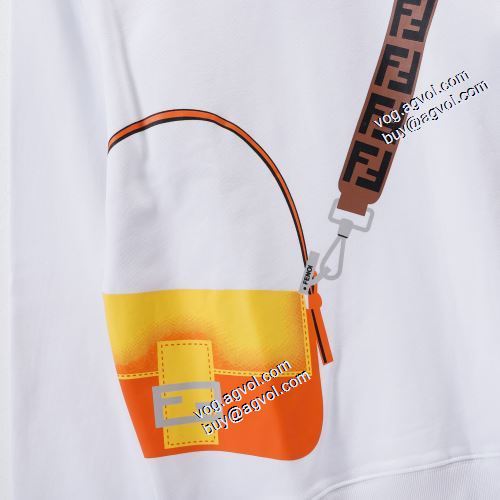 ファション性の高い 2021秋冬 フェンディプルオーバーパーカー FENDI ブランド 偽物 通販 おしゃれさ抜群パーカ