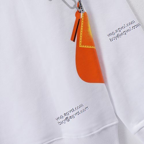 ファション性の高い 2021秋冬 フェンディプルオーバーパーカー FENDI ブランド 偽物 通販 おしゃれさ抜群パーカ