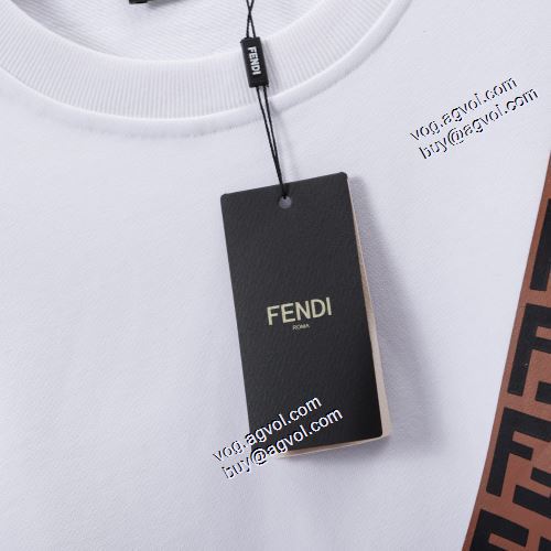 ファション性の高い 2021秋冬 フェンディプルオーバーパーカー FENDI ブランド 偽物 通販 おしゃれさ抜群パーカ