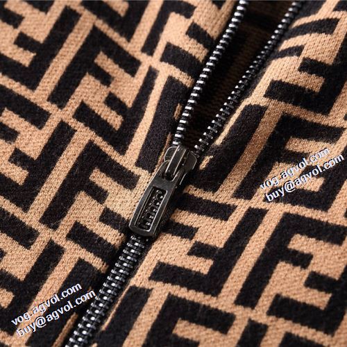 2021秋冬 フェンディ FENDI フェンディブランド コピー 海外限定ライン セーター 風合いの出る パーカーニットカーディガン プリント