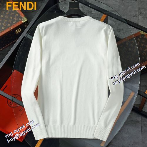 2色可選 フェンディコピー 2021秋冬 フェンディ FENDI 早くも完売している セーター ラウンドネック ハリのある 逸品