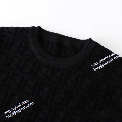 2021秋冬 抜群な楽チン感ある大定番 ハリのある フェンディスーパーコピー フェンディ FENDI セーター 2色可選 エレガントな装い 