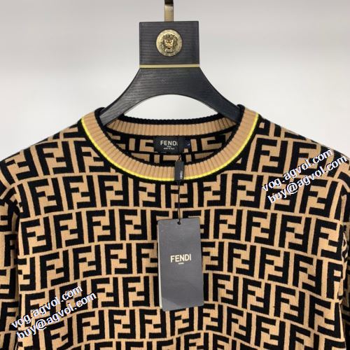 洗練を十分に演出する セーター 2021秋冬 フェンディブランドスーパーコピー フェンディ FENDI プリント柄 適度な厚み