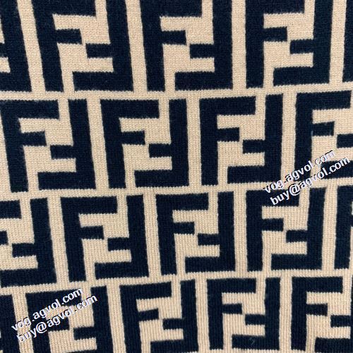 洗練を十分に演出する セーター 2021秋冬 フェンディブランドスーパーコピー フェンディ FENDI プリント柄 適度な厚み