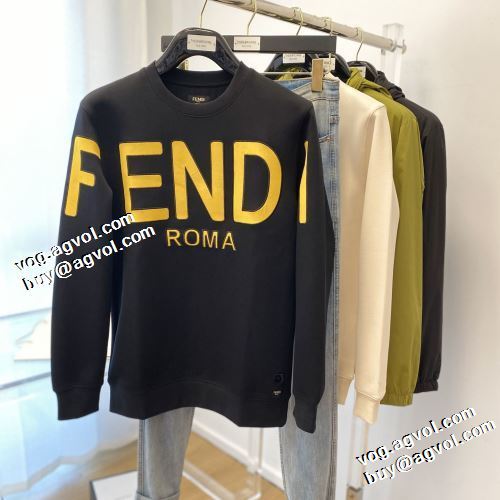 2021秋冬 フェンディ FENDI フェンディブランド コピー 最安値に挑戦 プルオーバーパーカー 秋着用 ロゴパーカー 程よい厚み