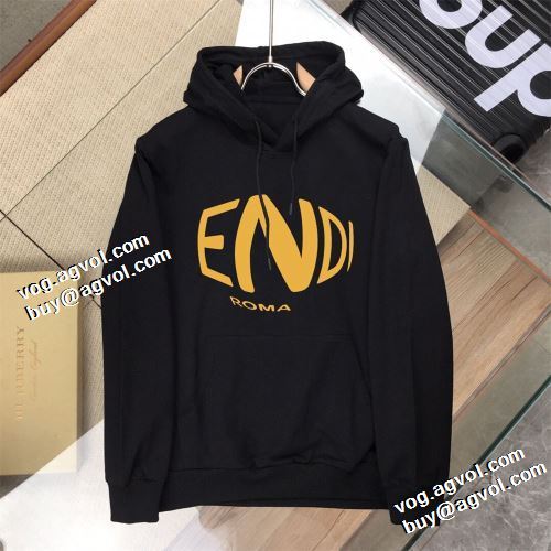 2色可選 パーカー ポケットづき フェンディスーパーコピー 人気販売中 2021秋冬 フェンディ FENDI オシャレロゴパーカー スタイリッシュ