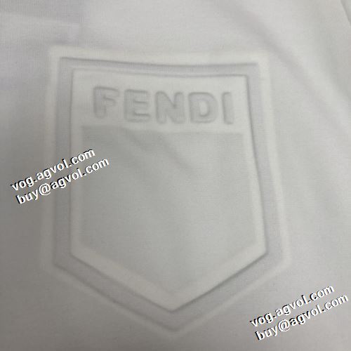 魅力ファッション フェンディコピー ブランド 3色可選 2021秋冬 フェンディ FENDI プルオーバーパーカー ジップパーカー 厚手の生地