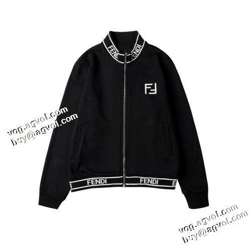 大絶賛の履き心地! ポケット付 2021秋冬 フェンディ FENDI フェンディブランド 偽物 通販 ハーフコート 優しい色合い こだわりのコート