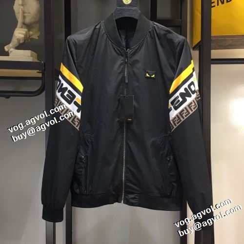 2021秋冬 フェンディ FENDI サイズ豊富 フェンディブランドコピー ブルゾン ポケット付 適度な厚み ゴージャスな装い。