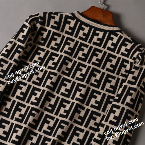 長く愛用できる 2021秋冬 フェンディ FENDI セーター ニットプリント柄 優しい色合い ウェア フェンディスーパーコピー