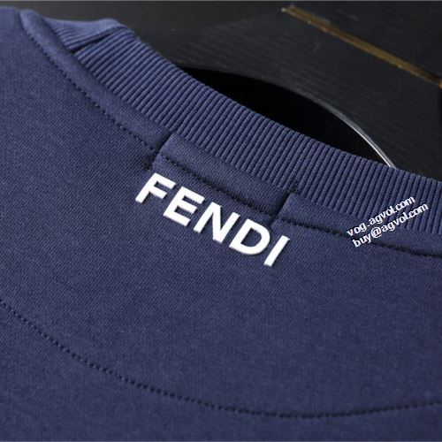 3色可選 プリントパーカ リブ付 フェンディブランド 偽物 通販 定番無地パーカー 2022新作 FENDI プルオーバーパーカー 上品な輝きを放つ形