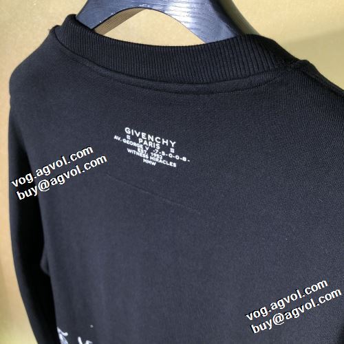 2021秋冬 ジバンシー GIVENCHY ジバンシィブランド コピー プルオーバーパーカー オリジナルプリント 程よい厚み おしゃれさ抜群パーカ 最安値に挑戦