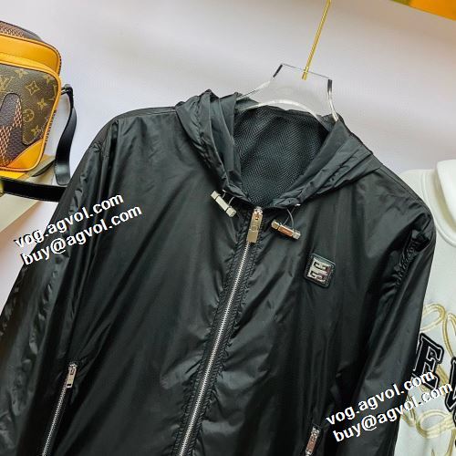 2021秋冬 ジバンシー GIVENCHY ブルゾン フード付きコート 個性的なデザ 楽に着用出来る ファスナポケットが斜めになっているデザイン ジバンシィブランドコピー