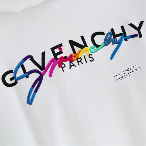 2色可選 ジバンシィスーパーコピー 売れ筋のいい 2021秋冬 ジバンシー GIVENCHY パーカー オシャレロゴパーカー 存在感のある