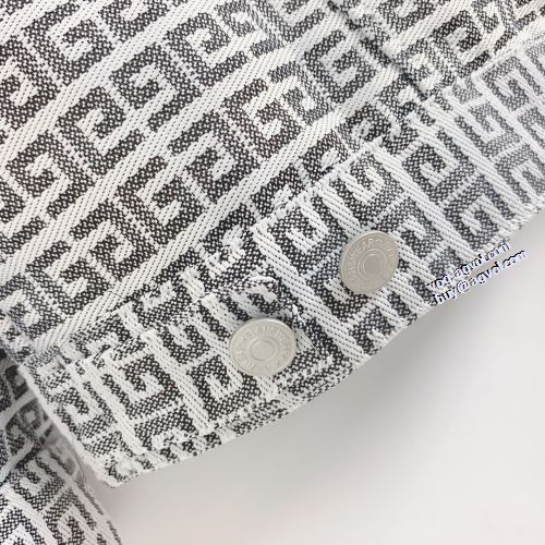 おしゃれな装い ジバンシィスーパーコピー 激安 セール中 2021秋冬 ジバンシー GIVENCHY デニムジャケット 花プリントデザインジャケット