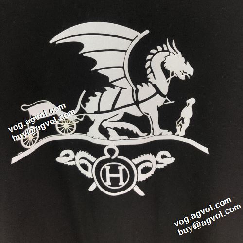 2021秋冬 エルメス HERMES 2色可選 エルメスブランド コピー 最安値に挑戦 オリジナルプリント プルオーバーパーカー 程よい厚み