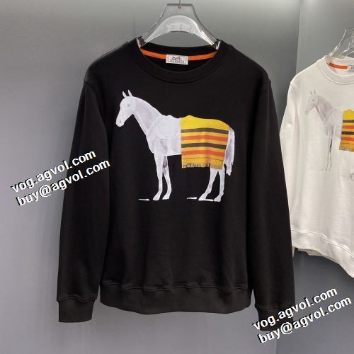 オシャレロゴパーカー エルメス偽物ブランド 高品質 人気 2色可選 2021秋冬 エルメス HERMES プルオーバーパーカー 飽きのこないデザイン