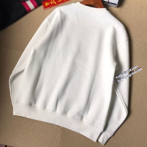 オリジナルプリント 2021秋冬 エルメス HERMES プルオーバーパーカー エルメスブランド コピー お洒落に魅せる 厚手の生地 2色可選