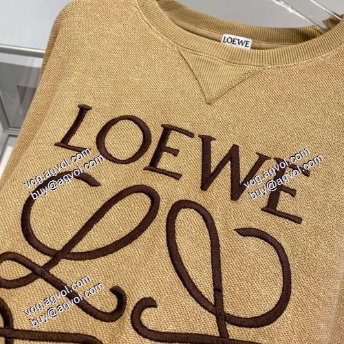 おしゃれに絶大な人気の 秋の定番 プルオーバーパーカー 2021秋冬 ロエベ LOEWE ロエベプルオーバーパーカーコピー オシャレロゴパーカー