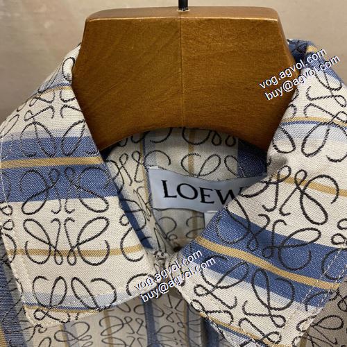 チノパン 狙える優秀アイテム ステンカラーコート ロエベスーパーコピー 激安 2021秋冬 ロエベ LOEWE ジャケット 適度な厚み 