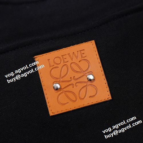 2021秋冬 ロエベ LOEWE 2色可選 ロエベ偽物ブランド 高品質 人気 プルオーバーパーカー ポケットづき おしゃれさ抜群パーカ