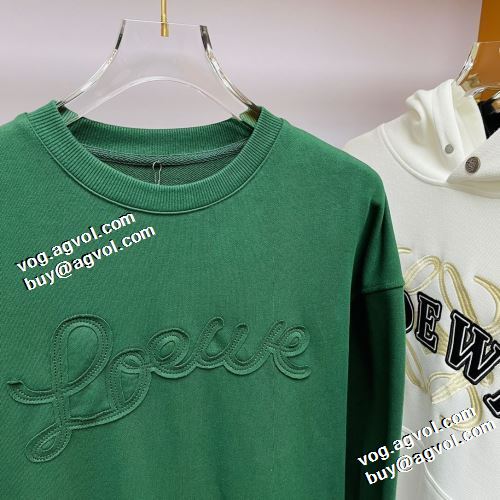 2021秋冬 ロエベ LOEWE 綺麗に決まるフォルム！防寒 2色可選 ロエベブランドスーパーコピー オリジナルプリント プルオーバーパーカー リブ付