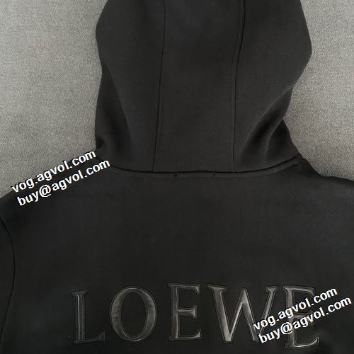 2021秋冬 ロエベ LOEWE パーカー ジャケット ロエベブランド 偽物 通販 選べる極上 適度な厚み 防寒機能ある