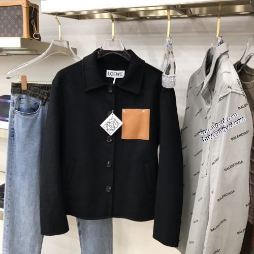 適度な厚み 風合いの出る 2021秋冬 ロエベ LOEWE 個性的 コート ロエベコピー 軽量ジャケット 高級感漂わせる
